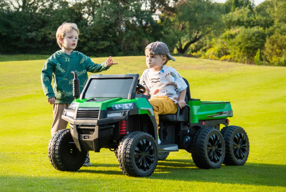 Super sej Farmer4X Truck til den lille landmand eller havemand. Plads til 2 børn, 4x24V 200W motorer, lithium batteri, lædersæder, tiplad og EVA-gummihjul.