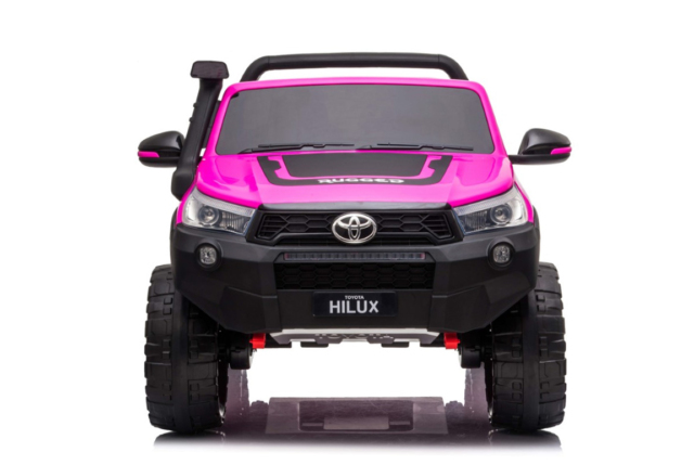 Super flot Toyota Hilux elbil til børn i pink med 2x24V motorer, EVA-gummihjul og lædersæde. Plads til 2 børn.