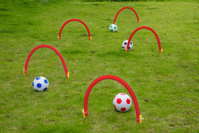 Fodbold-Kroket Pro - Fordi kroket bare er sjovere når man må sparke!