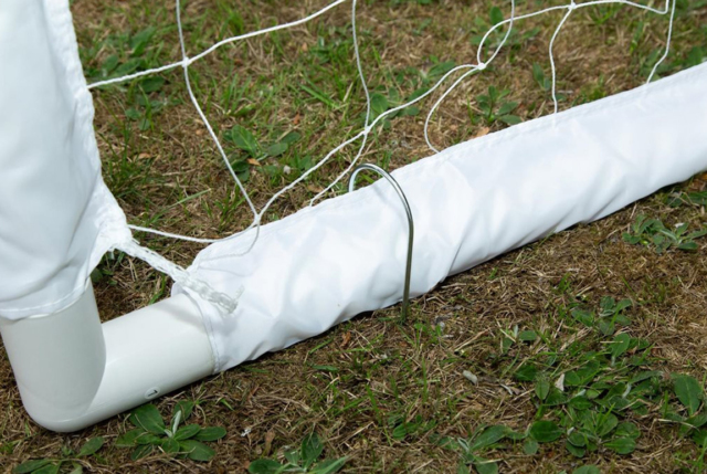 Stort og robust Stanlord PVC fodboldmål i størrelsen 275x150 cm til haven.