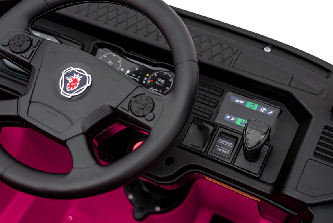 Pink elektrisk Scania 500R Lastbil til børn med 4x12V motorer. Scania Lastbil til børn.