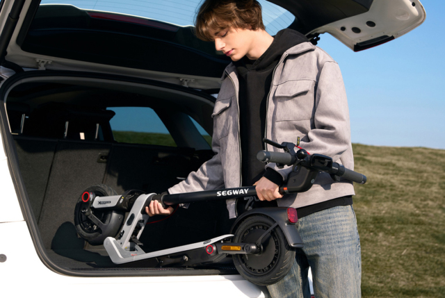 Segway Ninebot E3 Pro E el-løbehjul, 25 km/t, Rækkevidde 55 km