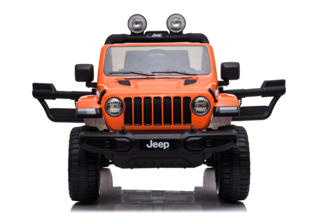 Orange Jeep Wrangler Rubicon elbil til børn med 4x4 motorer, lithium batteri, affjedring, lædersæde, musikanlæg og meget mere.