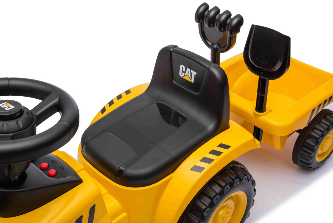 Komfortabelt sæde på CAT Caterpillar Gå-traktor