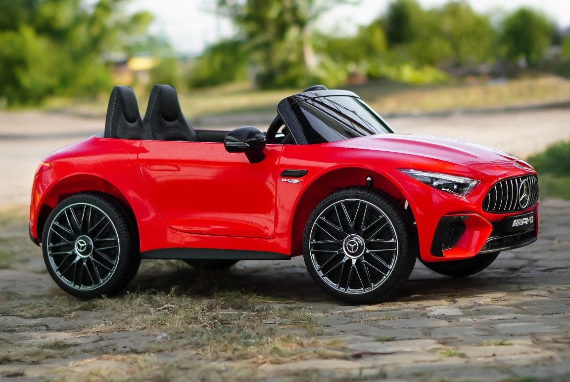 Rød Mercedes SL63 AMG elbil til børn | Plads til 2 børn. Kommer med lædersæde, EVA_gummihjul og fjernbetjening!