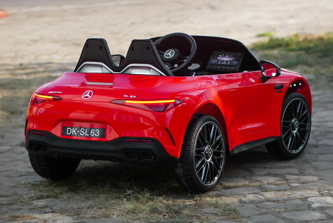 Rød Mercedes SL63 AMG elbil til børn | Plads til 2 børn. Kommer med lædersæde, EVA_gummihjul og fjernbetjening!