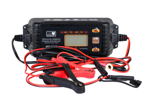 Intelligent Batterilader til 12V og 24V batteri med LCD Display.