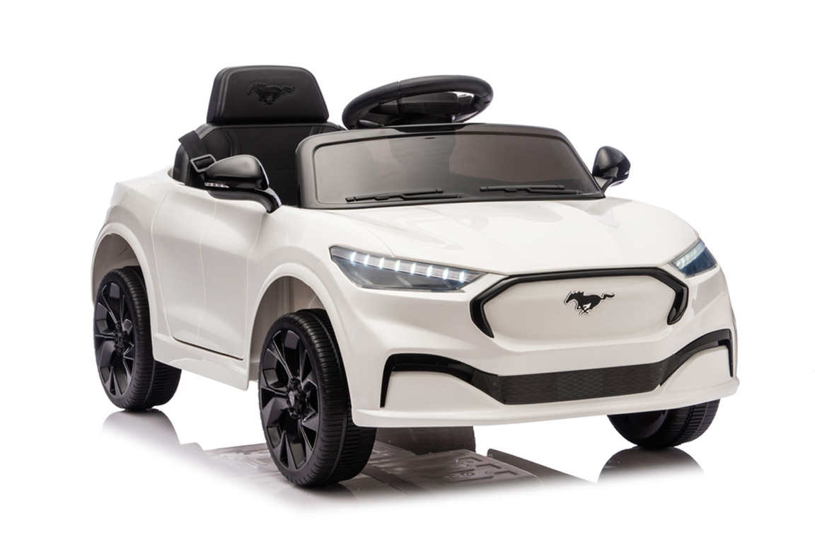 Hvid Ford Mustang Mach-E til børn, 2x24V motorer og lædersæde.