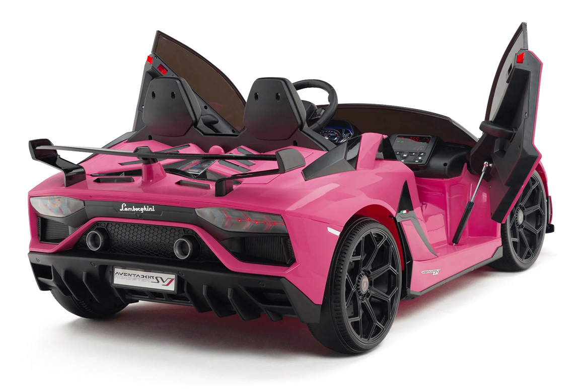 Elektrisk pink Lamborghini Aventador SVJ Drifter til børn med indbygget driftfunktion, topfart på 15 km/t, kraftige 2x24V motorer, opgraderet lithiumbatteri, LED-lys og officiel Lamborghini-licens – en af markedets vildeste elbiler til børn.