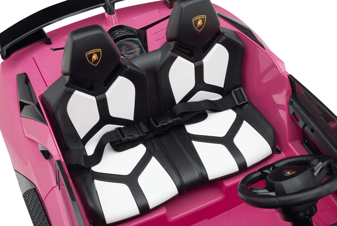 Elektrisk pink Lamborghini Aventador SVJ Drifter til børn med indbygget driftfunktion, topfart på 15 km/t, kraftige 2x24V motorer, opgraderet lithiumbatteri, LED-lys og officiel Lamborghini-licens – en af markedets vildeste elbiler til børn.